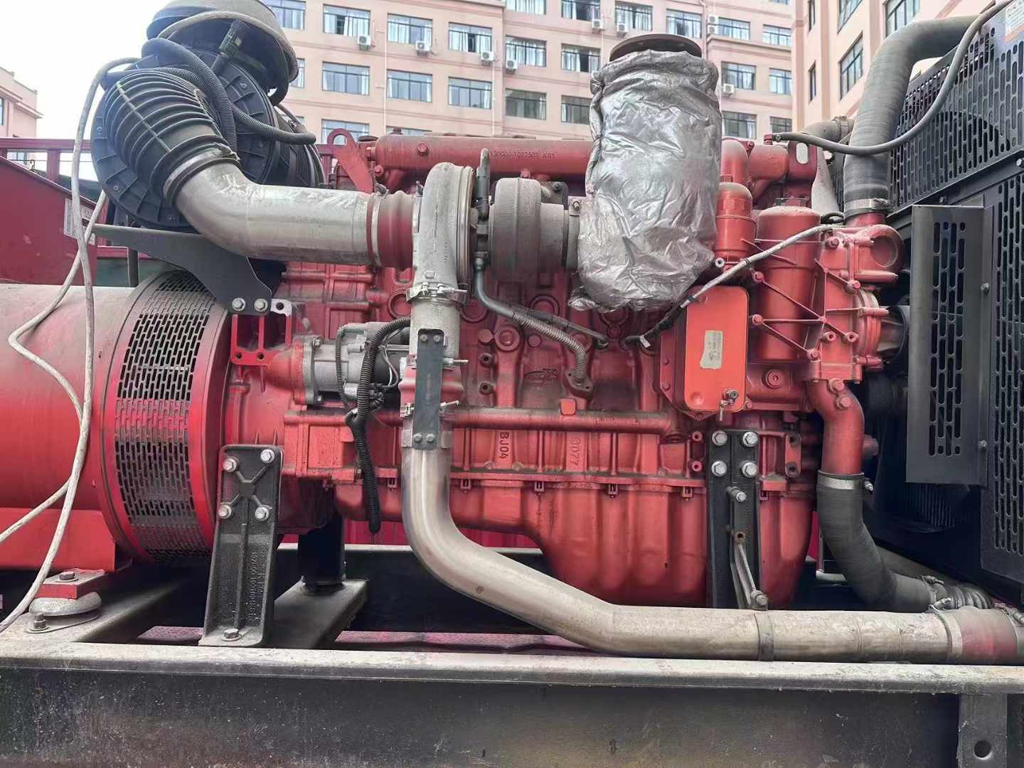 江安如何选择适合 600kW 柴油发电机组的过载保护器？