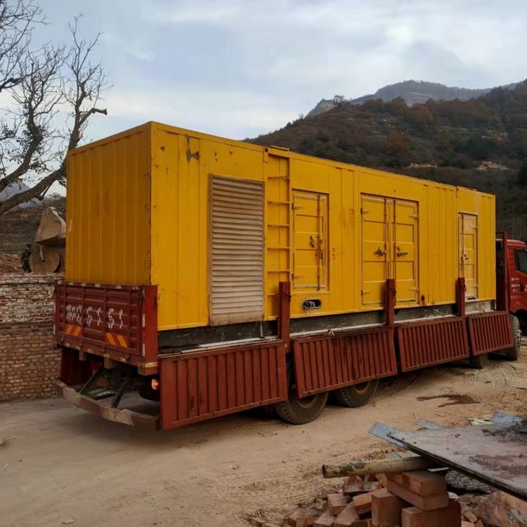 江安200kW 发电机组在带电阻性负载时，输出功率会受到哪些因素的影响？
