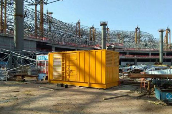 江安发电机出租如何判断空气滤清器是否需要更换？